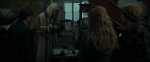 Click to view full size image
==============
RdM1-Potterish11737.jpg RdM1-Potterish11737.jpg