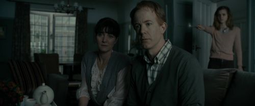 Click to view full size image
==============
RdM1-Potterish229.jpg RdM1-Potterish229.jpg
