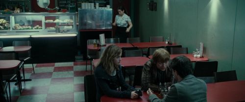 Click to view full size image
==============
RdM1-Potterish3745.jpg RdM1-Potterish3745.jpg