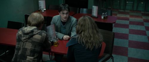 Click to view full size image
==============
RdM1-Potterish3801.jpg RdM1-Potterish3801.jpg
