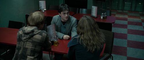 Click to view full size image
==============
RdM1-Potterish3804.jpg RdM1-Potterish3804.jpg