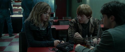 Click to view full size image
==============
RdM1-Potterish3824.jpg RdM1-Potterish3824.jpg