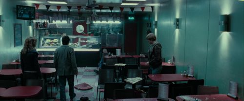 Click to view full size image
==============
RdM1-Potterish3893.jpg RdM1-Potterish3893.jpg