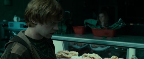 Click to view full size image
==============
RdM1-Potterish3928.jpg RdM1-Potterish3928.jpg