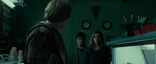 Click to view full size image
==============
RdM1-Potterish3948.jpg RdM1-Potterish3948.jpg