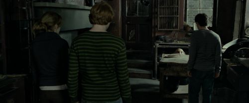 Click to view full size image
==============
RdM1-Potterish4459.jpg RdM1-Potterish4459.jpg