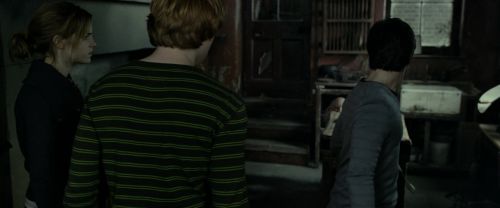 Click to view full size image
==============
RdM1-Potterish4471.jpg RdM1-Potterish4471.jpg