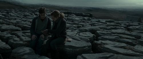 Click to view full size image
==============
RdM1-Potterish8470.jpg RdM1-Potterish8470.jpg