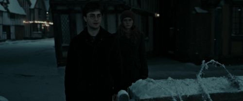Click to view full size image
==============
RdM1-Potterish8989.jpg RdM1-Potterish8989.jpg