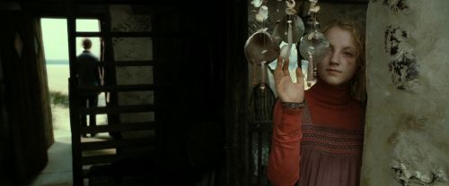 Click to view full size image
==============
RdM2-Potterish_00296.jpg RdM2-Potterish_00296.jpg