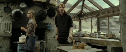 Click to view full size image
==============
RdM2-Potterish_00307.jpg RdM2-Potterish_00307.jpg