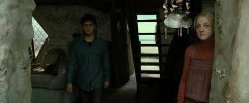 Click to view full size image
==============
RdM2-Potterish_00335.jpg RdM2-Potterish_00335.jpg