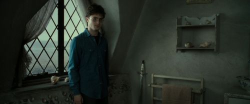 Click to view full size image
==============
RdM2-Potterish_00419.jpg RdM2-Potterish_00419.jpg