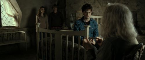 Click to view full size image
==============
RdM2-Potterish_00879.jpg RdM2-Potterish_00879.jpg