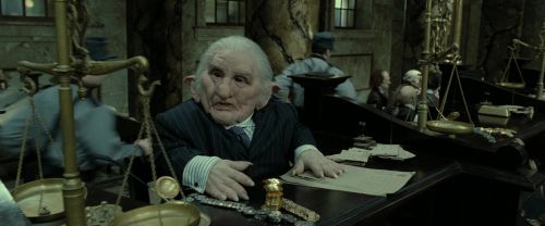 Click to view full size image
==============
RdM2-Potterish_02458.jpg RdM2-Potterish_02458.jpg