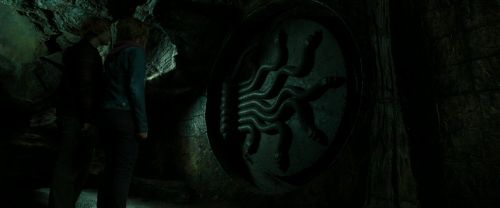 Click to view full size image
==============
RdM2-Potterish_05765~0.jpg RdM2-Potterish_05765~0.jpg