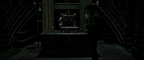 Click to view full size image
==============
RdM2-Potterish_08675.jpg RdM2-Potterish_08675.jpg
