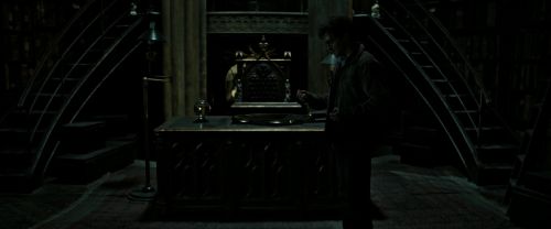 Click to view full size image
==============
RdM2-Potterish_08678.jpg RdM2-Potterish_08678.jpg
