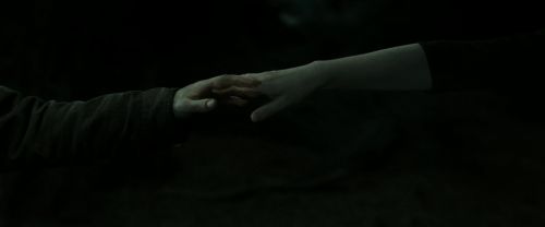 Click to view full size image
==============
RdM2-Potterish_10037.jpg RdM2-Potterish_10037.jpg
