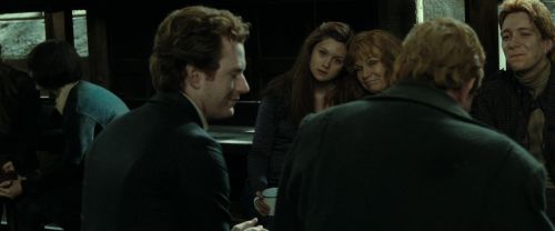 Click to view full size image
==============
RdM2-Potterish_12717.jpg RdM2-Potterish_12717.jpg
