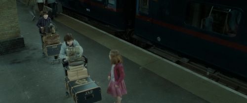 Click to view full size image
==============
RdM2-Potterish_13229.jpg RdM2-Potterish_13229.jpg