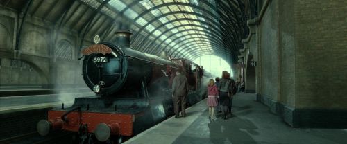 Click to view full size image
==============
RdM2-Potterish_13285.jpg RdM2-Potterish_13285.jpg
