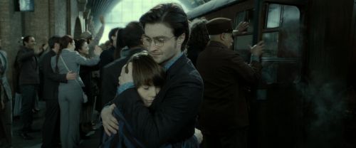 Click to view full size image
==============
RdM2-Potterish_13473.jpg RdM2-Potterish_13473.jpg