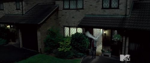TeaserTrailerRdMMTVPotterish_284529.jpg