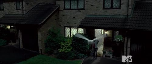 TeaserTrailerRdMMTVPotterish_284929.jpg