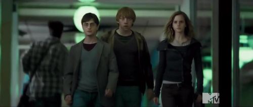 Click to view full size image
==============
TeaserTrailerRdMMTVPotterish_286229.jpg TeaserTrailerRdMMTVPotterish_286229.jpg