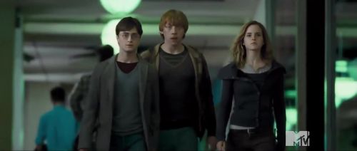Click to view full size image
==============
TeaserTrailerRdMMTVPotterish_286729.jpg TeaserTrailerRdMMTVPotterish_286729.jpg