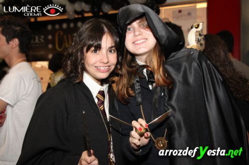 Click to view full size image
==============
concorrentesdoconcursodecosplay.jpg concorrentesdoconcursodecosplay.jpg