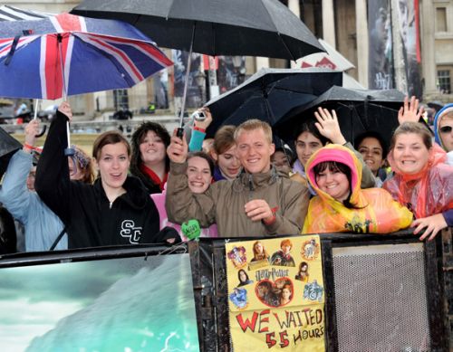 Click to view full size image
==============
dh2_premieres_london_0008.jpg dh2_premieres_london_0008.jpg