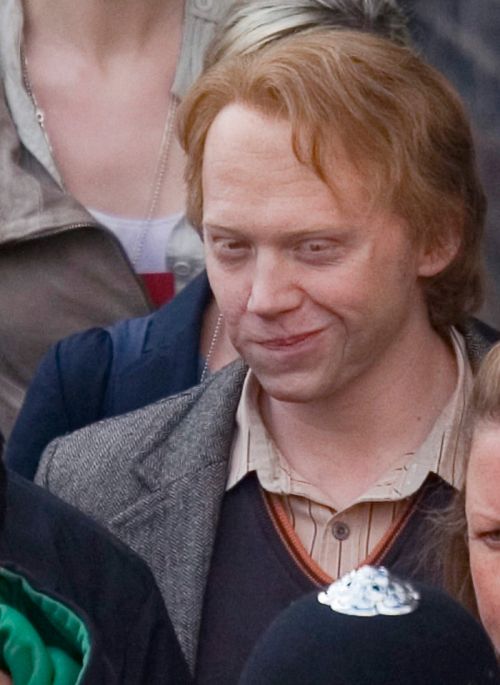 Click to view full size image
==============
rupert-grint.jpg rupert-grint.jpg