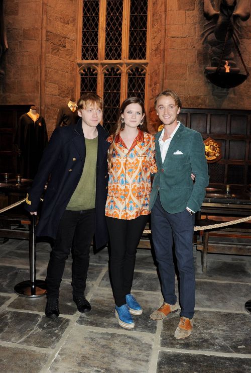 Click to view full size image
==============
studiotourphotocall3101_019.jpg studiotourphotocall3101_019.jpg