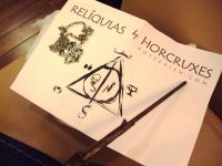 Reliquias_X_Horcruxes.JPG