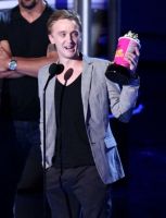 tom_mtv_282829.jpg