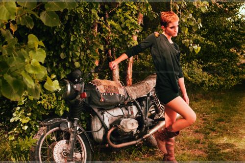 Click to view full size image
==============
People_Tree_Emma_Watson_2.jpg People_Tree_Emma_Watson_2.jpg