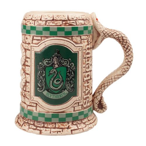 L_4HOUSES_Souvenirs_Drinkware_HarryPotter_Souvenirs_SlytherinMoldedStein_1230152.JPG