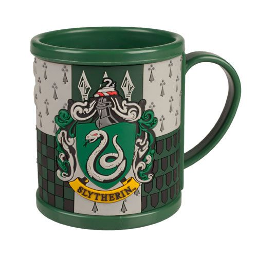 l_4HOUSES_Souvenirs_Drinkware_HarryPotter_Souvenirs_SlytherinCrestMug_1230127.JPG
