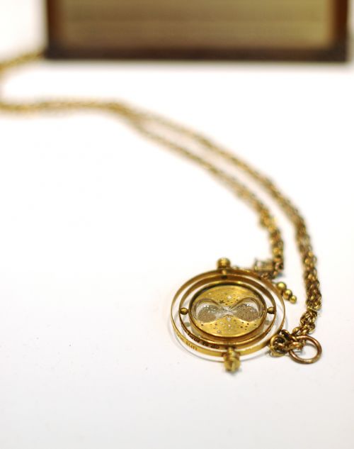 Time_Turner_by_nikon373.jpg