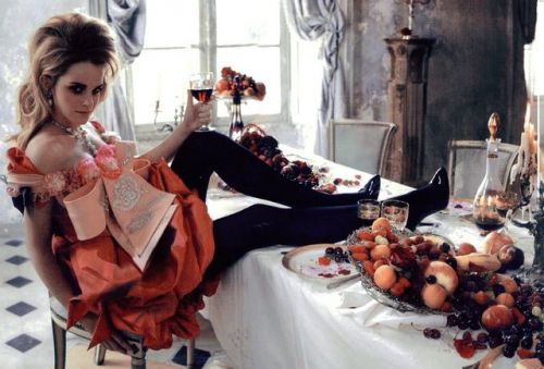 Click to view full size image
==============
Vogue____.jpg Vogue____.jpg