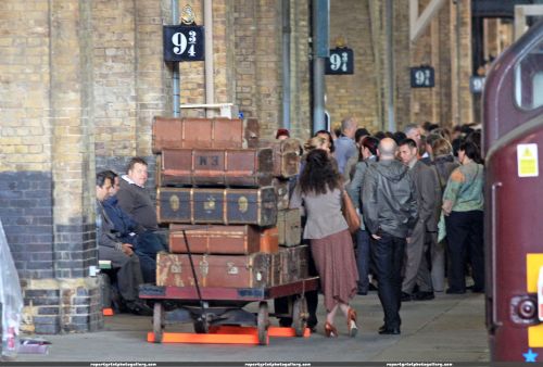 Click to view full size image
==============
EROTEME_HARRY_POTTER_100525Z8_04.jpg EROTEME_HARRY_POTTER_100525Z8_04.jpg