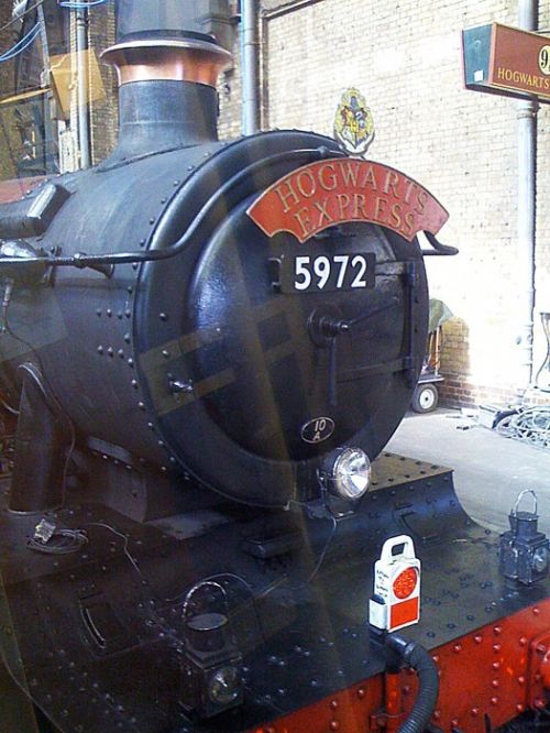 kingscrossfronttrain.jpg