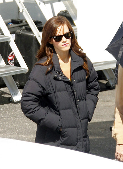Emma2BWatson2BFun2BBling2BRing2BUQmrBIWGvhpl.jpg