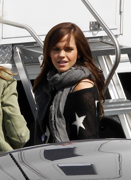 Emma2BWatson2BFun2BBling2BRing2BaQ_soJYI7eBl.jpg Emma2BWatson2BFun2BBling2BRing2BaQ_soJYI7eBl.jpg
