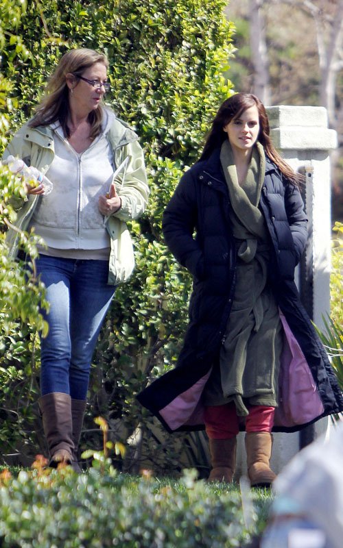 emma-watson-031912-_28329.jpg emma-watson-031912-_28329.jpg