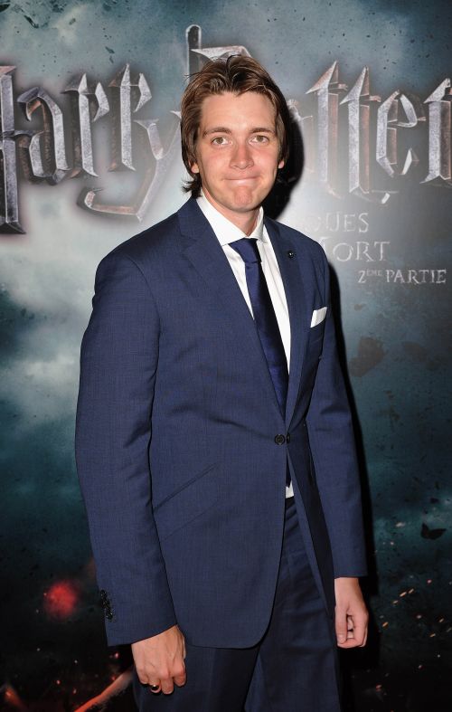 Click to view full size image
==============
PotterishPremiereParis_28329.jpg PotterishPremiereParis_28329.jpg