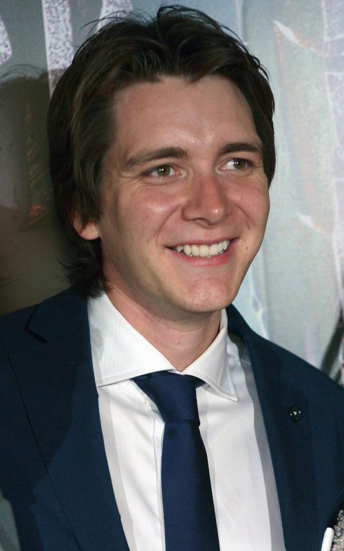Click to view full size image
==============
PotterishPremiereParis_28529.jpg PotterishPremiereParis_28529.jpg