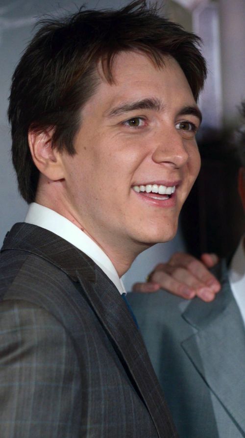 Click to view full size image
==============
PotterishPremiereParis_28729.jpg PotterishPremiereParis_28729.jpg